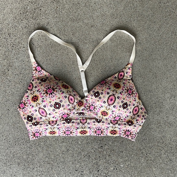 32B Victoria’s Secret Cute Print Wireless Bra